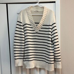 Goodnight Macaroon Cream and Black V-Neck Sweater